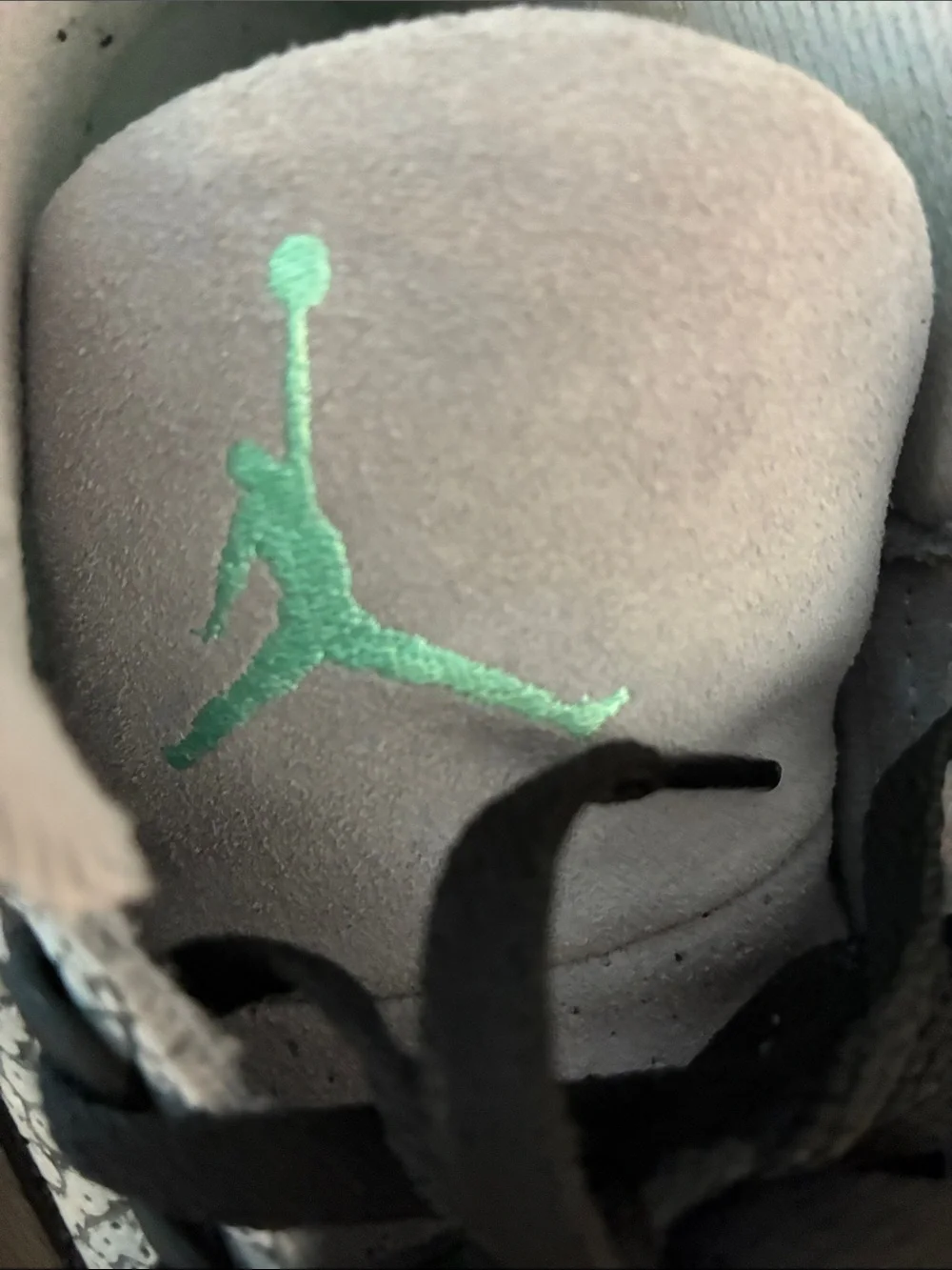 Jordan accents midsoles